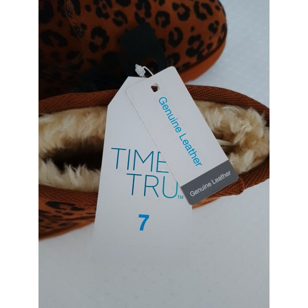 NWT Time and Tru Women's Genuine Suede Leopard Print Ankle Boot Slippers Size 7 - Picture 9 of 13